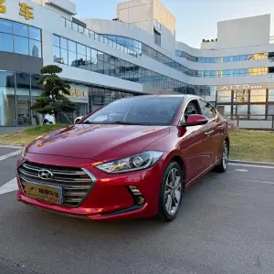 Hyundai Elantra 2018 из Китая