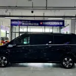 Mercedes-Benz V-Class 2022 из Китая