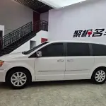 Chrysler Grand Voyager (Import) 2013 из Китая