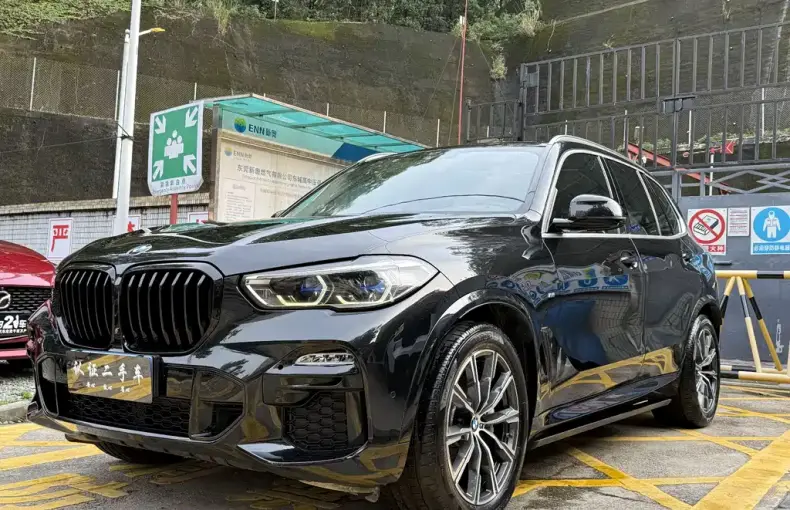 BMW X5 (Import) 2021 из Китая