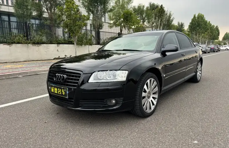 Audi A8 2007 из Китая
