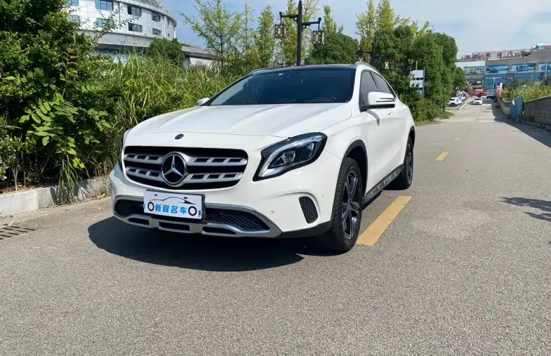 Mercedes-Benz GLA 2018 из Китая