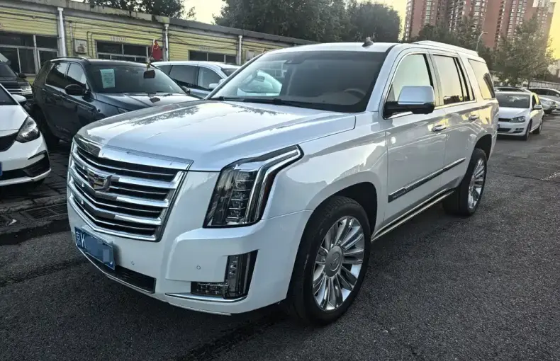 Cadillac Escalade 2017 из Китая