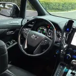 Toyota Alphard 2023 из Китая