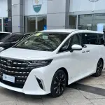 Toyota Alphard из Китая
