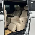 Toyota Alphard из Китая