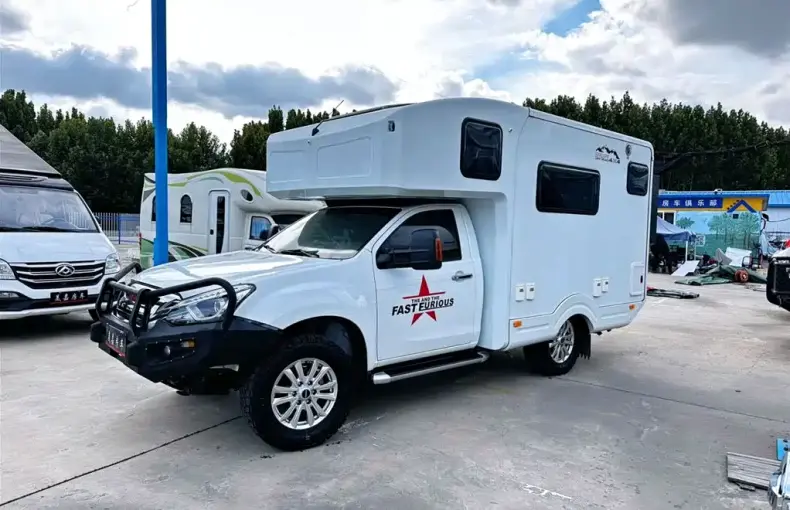 Isuzu D-MAX 2023 из Китая