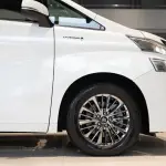 Toyota Vellfire 2023 из Китая