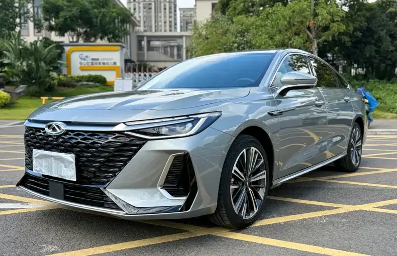 Chery Arrizo 8 2024 из Китая