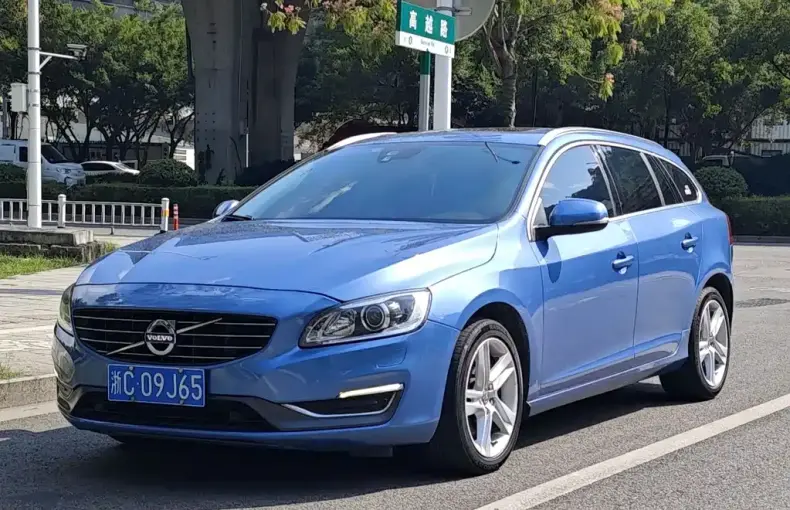 Volvo V60 2014 из Китая