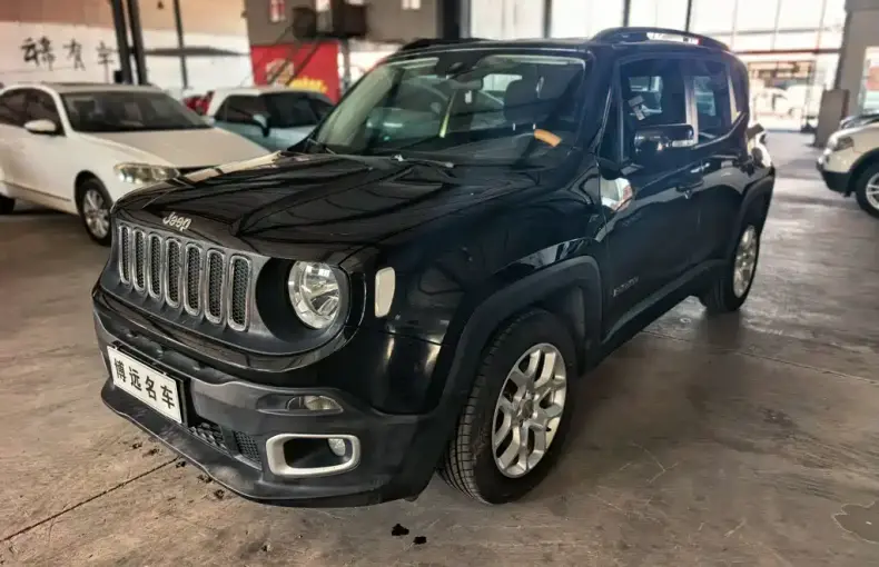 Jeep Renegade 2017 из Китая