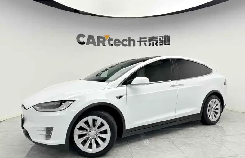 Tesla Model X 2017 из Китая