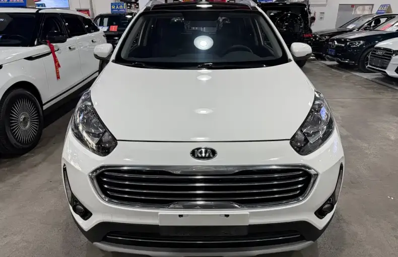 Kia KX3 2017 из Китая