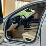 BMW 7 Series 2012 из Китая