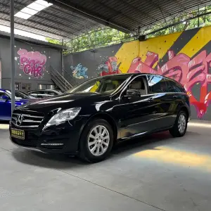 Mercedes-Benz R-Class 2011 из Китая