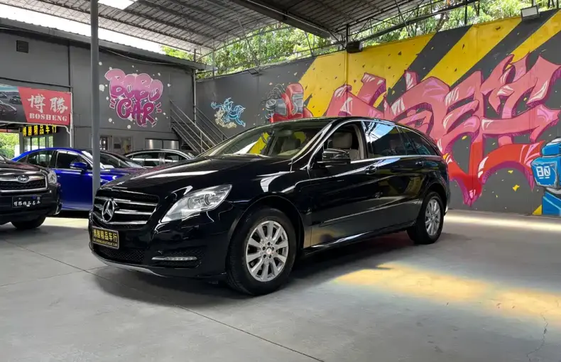 Mercedes-Benz R-Class 2011 из Китая