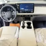Lexus LM из Китая