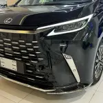 Lexus LM из Китая