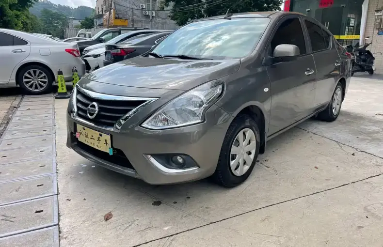 Nissan Sunny 2017 из Китая