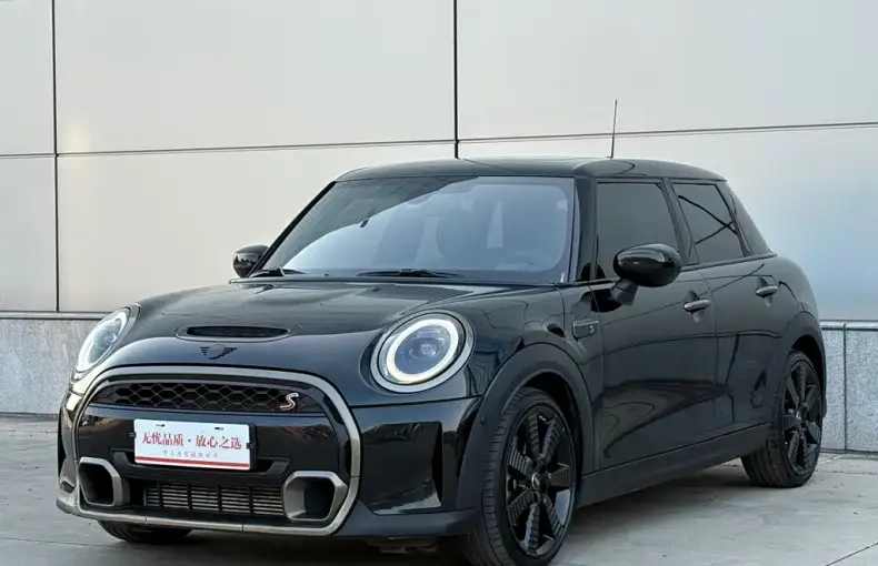 MINI Mini 2023 из Китая