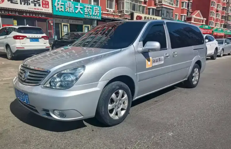 Buick GL8 2009 из Китая