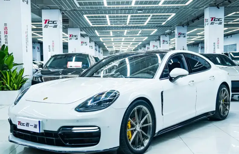 Porsche Panamera 2017 из Китая