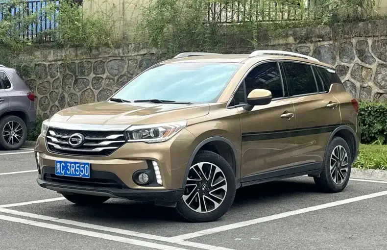 GAC Motor Trumpchi GS4 2016 из Китая