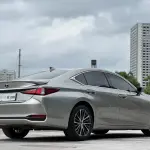 Lexus ES 2023 из Китая