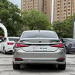 Lexus ES 2023 из Китая