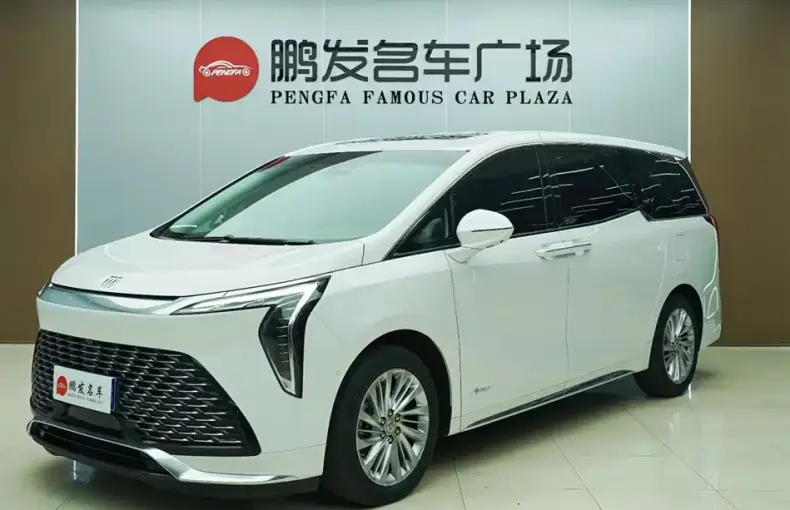 Buick Century 2023 из Китая