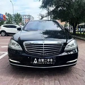 Mercedes-Benz S-Class 2011 из Китая