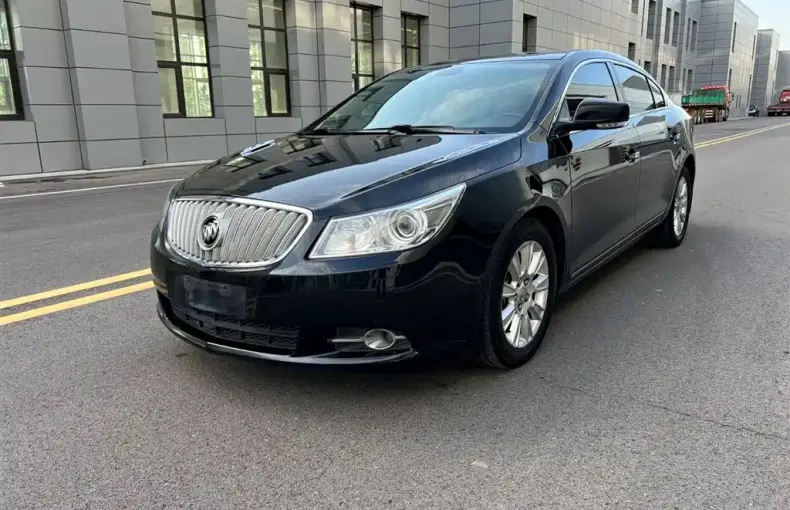 Buick LaCrosse 2012 из Китая