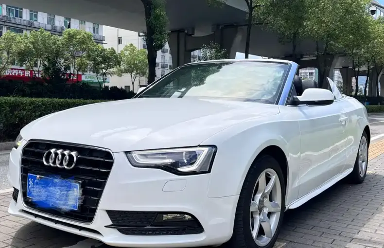 Audi A5 (Import) 2013 из Китая