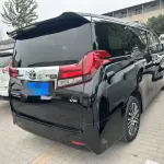 Toyota Alphard 2018 из Китая