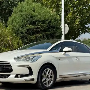 DS DS 5 2014 из Китая