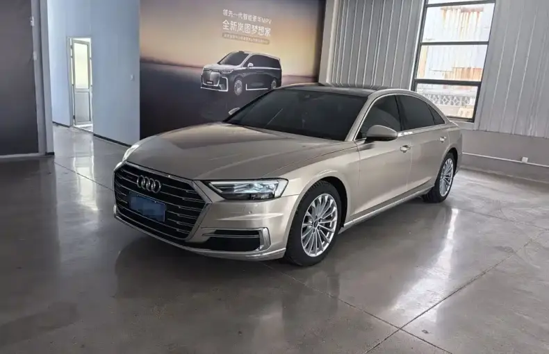 Audi A8 2021 из Китая