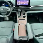 Toyota Granvia 2025 из Китая
