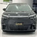 XPeng X9 2024 из Китая