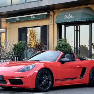 Porsche 718 2021 из Китая