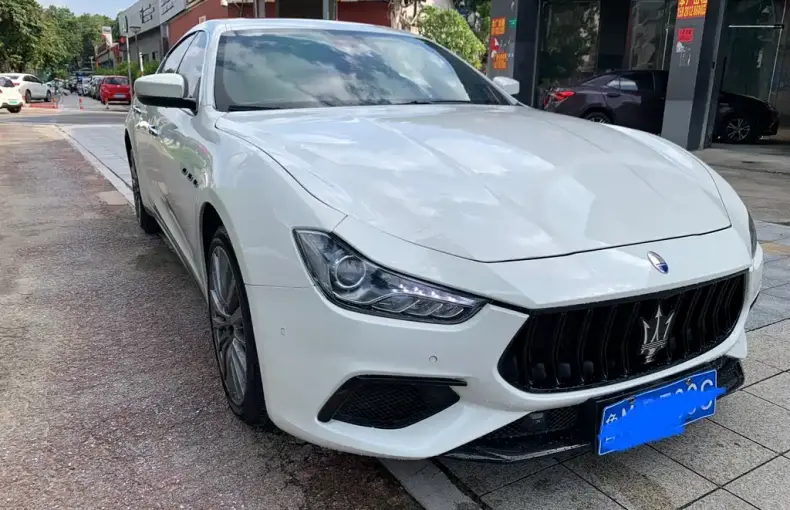 Maserati Ghibli 2021 из Китая
