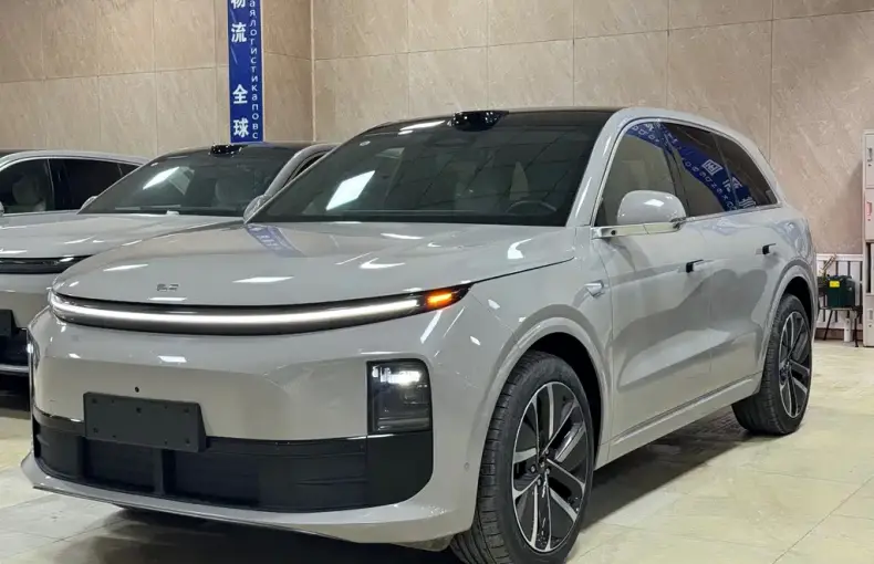 Li Auto Li L6 2024 из Китая