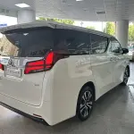 Toyota Alphard 2019 из Китая