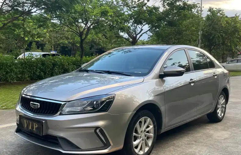 Geely Emgrand 2022 из Китая