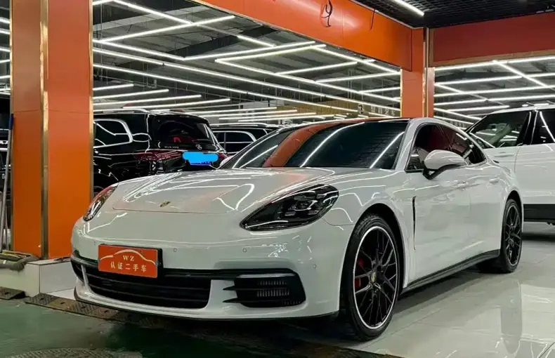 Porsche Panamera 2021 из Китая