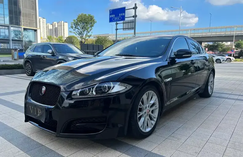 Jaguar XF 2014 из Китая