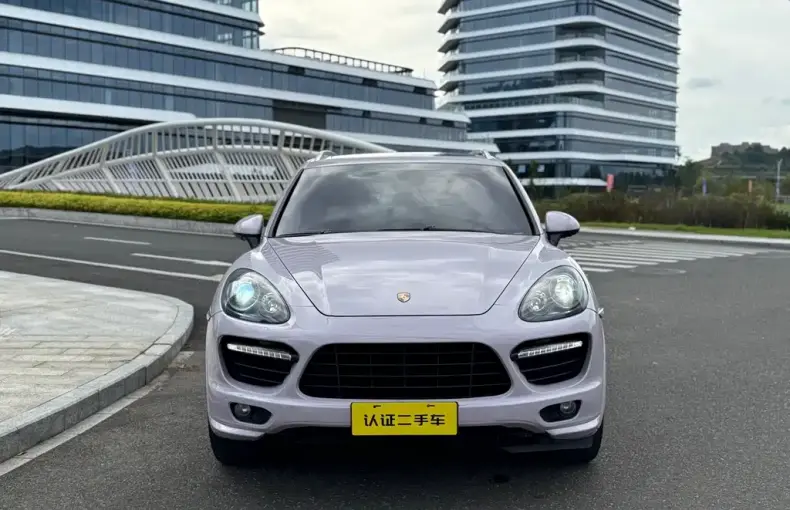 Porsche Cayenne 2013 из Китая