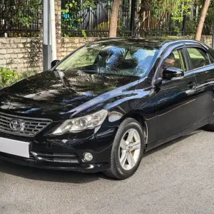 Toyota Reiz 2011 из Китая