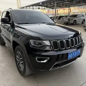 Jeep Grand Cherokee (Import) 2022 из Китая