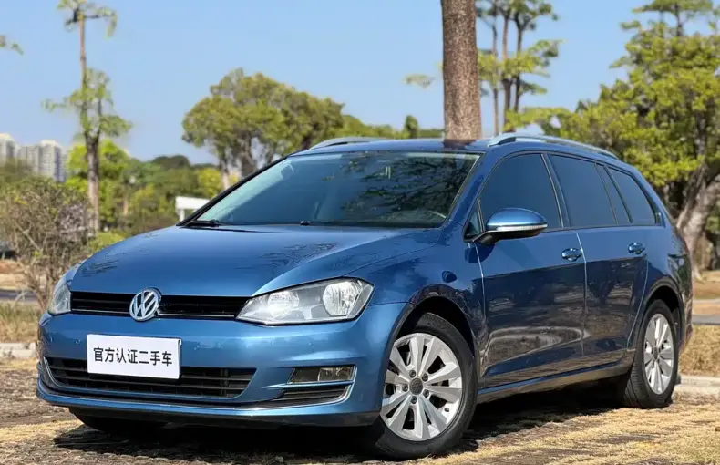 Volkswagen Golf (Import) 2016 из Китая