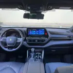 Toyota Crown Kluger 2023 237 л.с. из Китая
